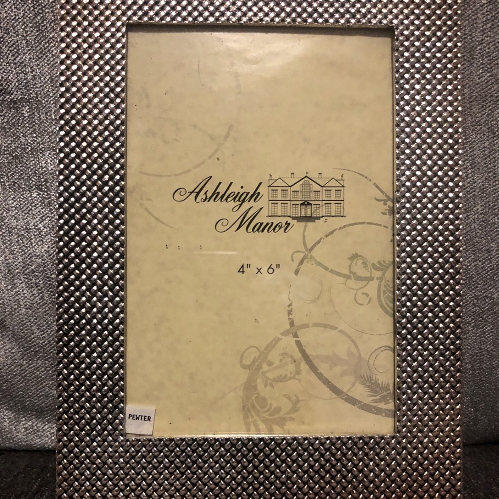 Metropolitan Museum of Art silver picture frame